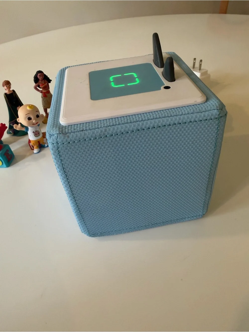 Kids Story Speaker Cube in Light Blue - Soft Fabric Audio Player with 6 figures